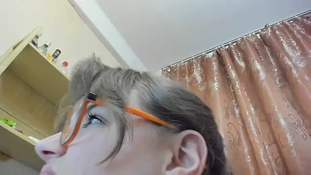 Seductive_She_Wolf webcam