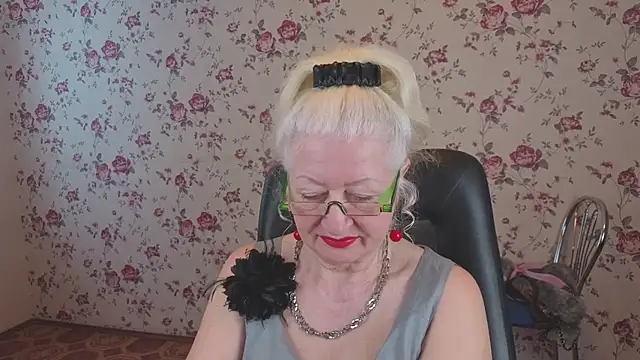 Maya_Mayflower webcam