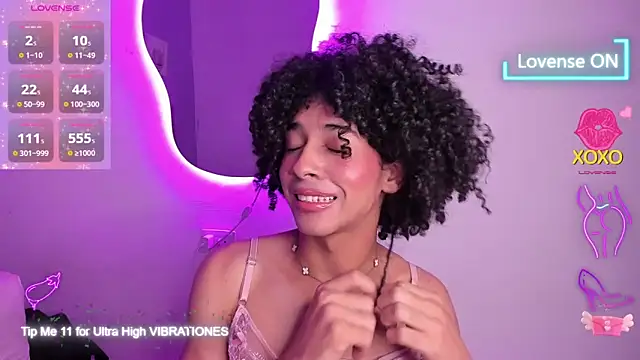 alaiasexygirl webcam