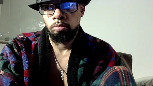 WhiskeyWood_DuhGOD webcam