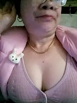 small-house123 webcam