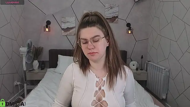 zoe_j0y webcam