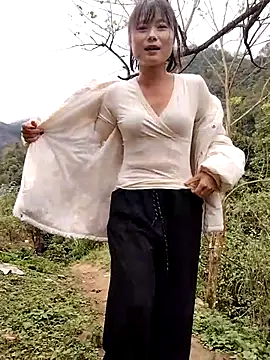 linda_bae00 - Linda_bae00's free webcam - UK Sex Cams