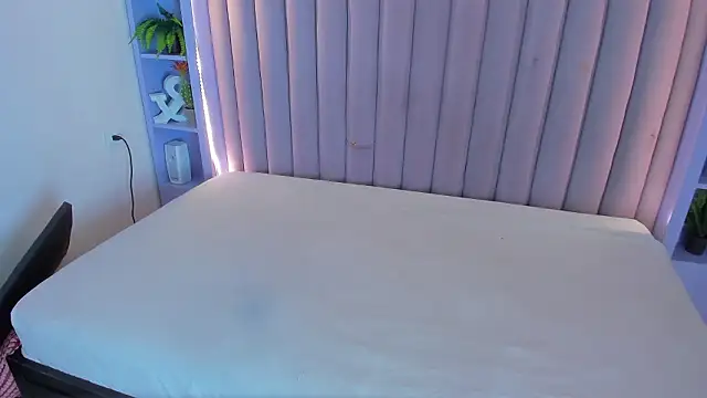 AmberStonne__ webcam