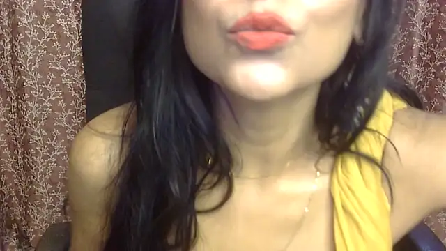 iam-moni2 - Iam-moni2's free webcam - UK Sex Cams