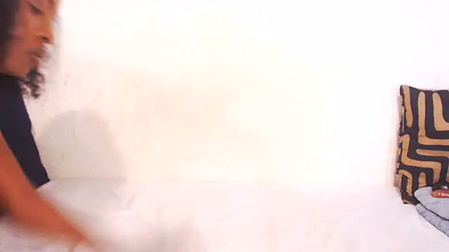 TallEbonyBabe webcam