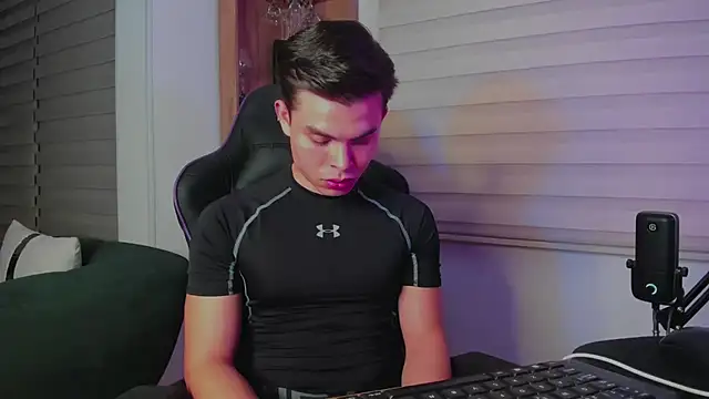 alejooo_twink webcam