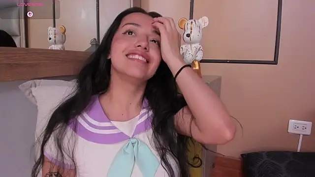 CAYLINCOLLINS webcam