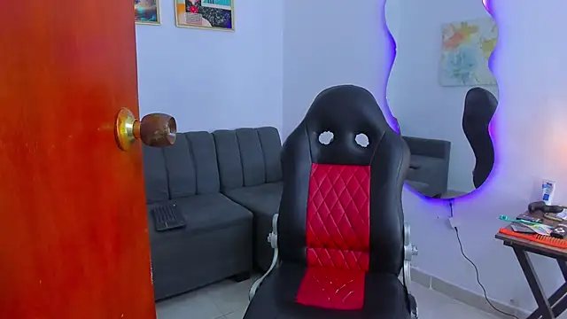 Dustyn_Michelle1 webcam