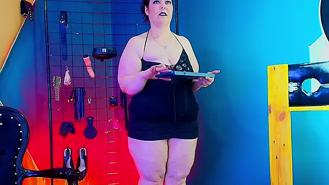 Judith_Mature_bdsm webcam
