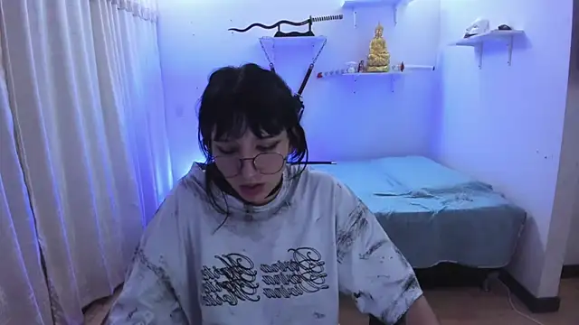 NiceDollPussy webcam