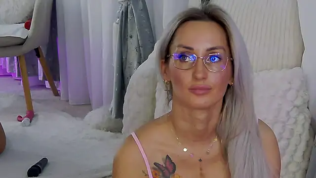 IsabelleEthan webcam