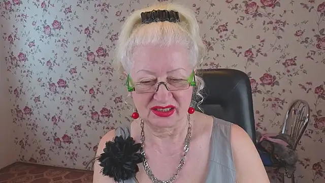 Maya_Mayflower webcam