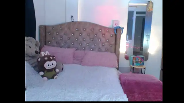 danny_1hotcute webcam