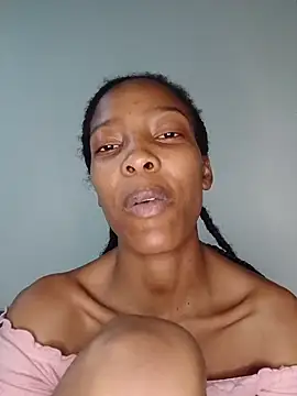 Webcam Model (MsParisSmith)  is live.Free join now!