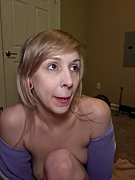 AmethystFoxx webcam