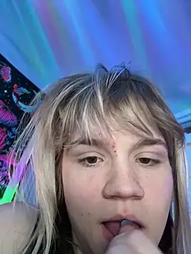 Cutiepiespanks webcam