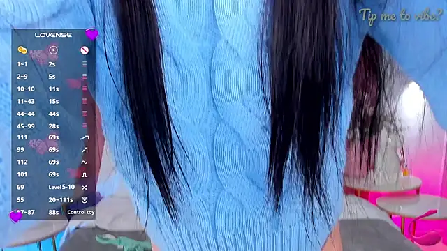 mayzzie - Mayzzie's free webcam - UK Sex Cams