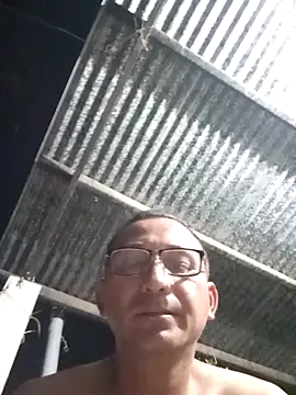 andresguz35 - Andresguz35's free webcam - UK Sex Cams