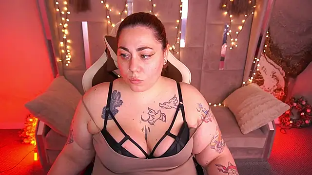 kittywakee - Kittywakee's free webcam