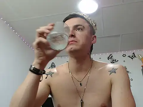 Ken_bigcock77 webcam