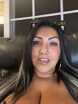 LittleMissEeve webcam