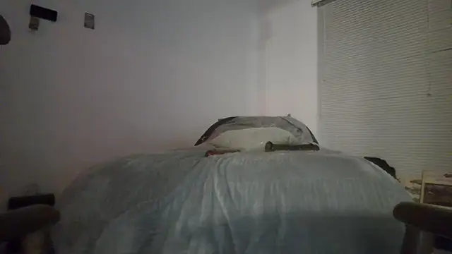 Peachestabby147 webcam