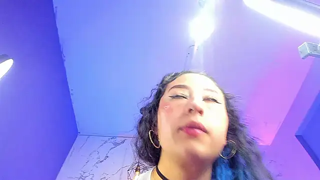 Dakotaa_Johnson webcam