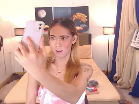 PreciousAmore webcam