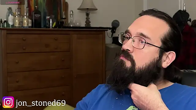 beardedfantasydaddy webcam