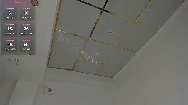 bella_xx__ - Bella_xx__'s free webcam - UK Sex Cams