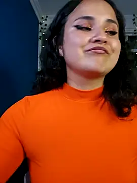 IncognitoLive1 webcam