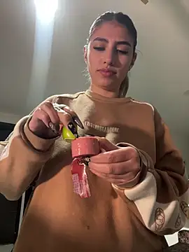 AliceTeenager___ webcam