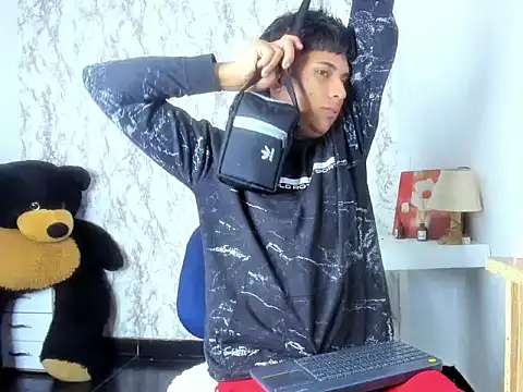 Valentino_Lane webcam