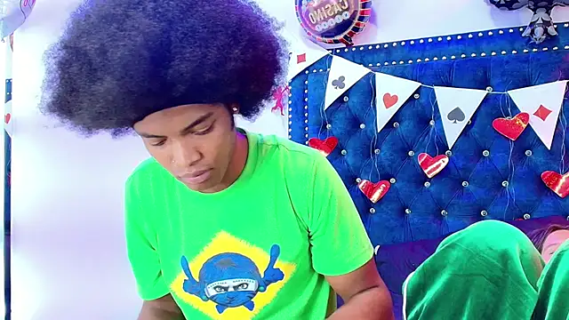 Cristal_and_luke webcam