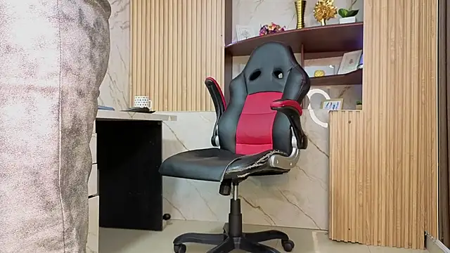 MissEscarleth webcam