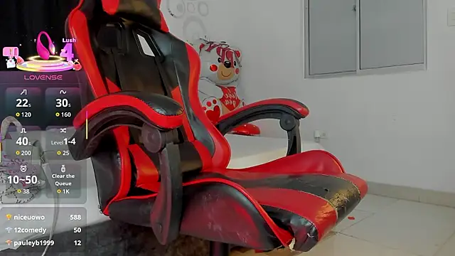 Nicol_TransGirl webcam