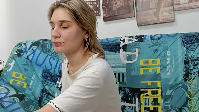 Tenderly_Sophie webcam