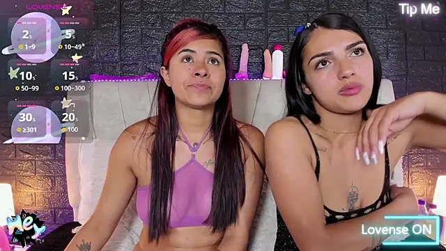 SEXXXXHORNY777 webcam