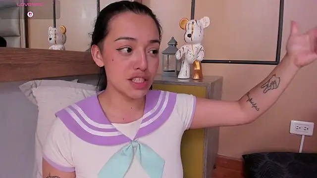 caylincollins - CAYLINCOLLINS's free webcam - UK Sex Cams