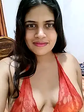 Webcam Model (Shakeera1)  is live.Free join now!