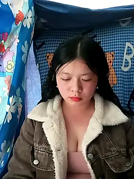 lisa-bae00 - Lisa-bae00's free webcam - UK Sex Cams