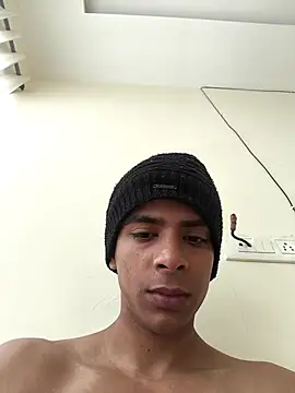 makesome_daulaa - Makesome_Daulaa's free webcam - UK Sex Cams