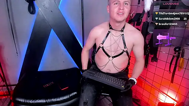 MrJustin_Brianna_BDSM webcam