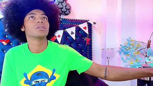 cristal_and_luke - Cristal_and_luke's free webcam - UK Sex Cams