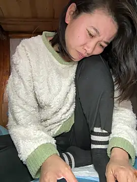 美女daaqnn在线直播