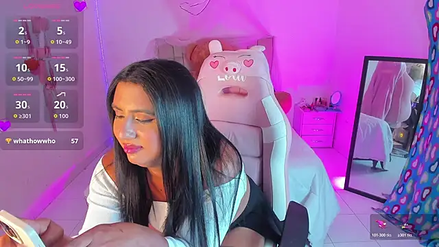 Lola_Oberly_xxx webcam