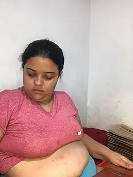 luisahot_9727 webcam