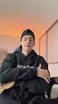 Sebastian_Reed webcam