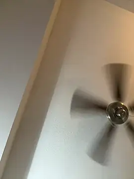 makeherfeelg — First stream